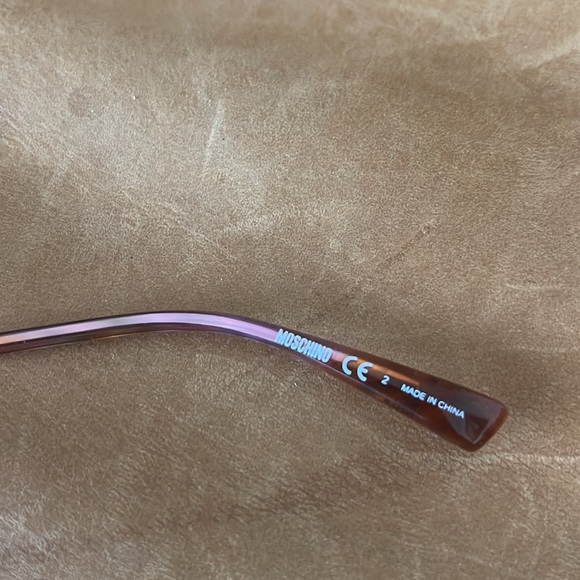 MOSCHINO 59MM Square Sunglasses. New - Picture 5 of 9